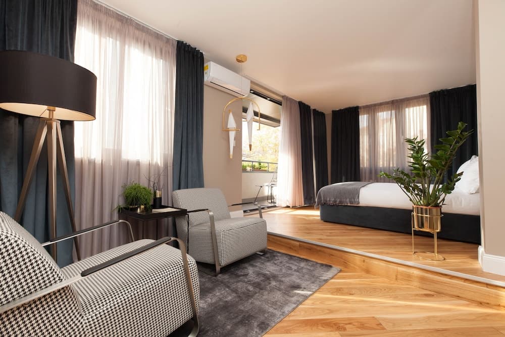 The Embassy Bar & Suites