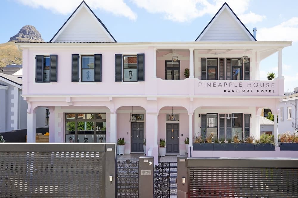 Pineapple House Boutique Hotel