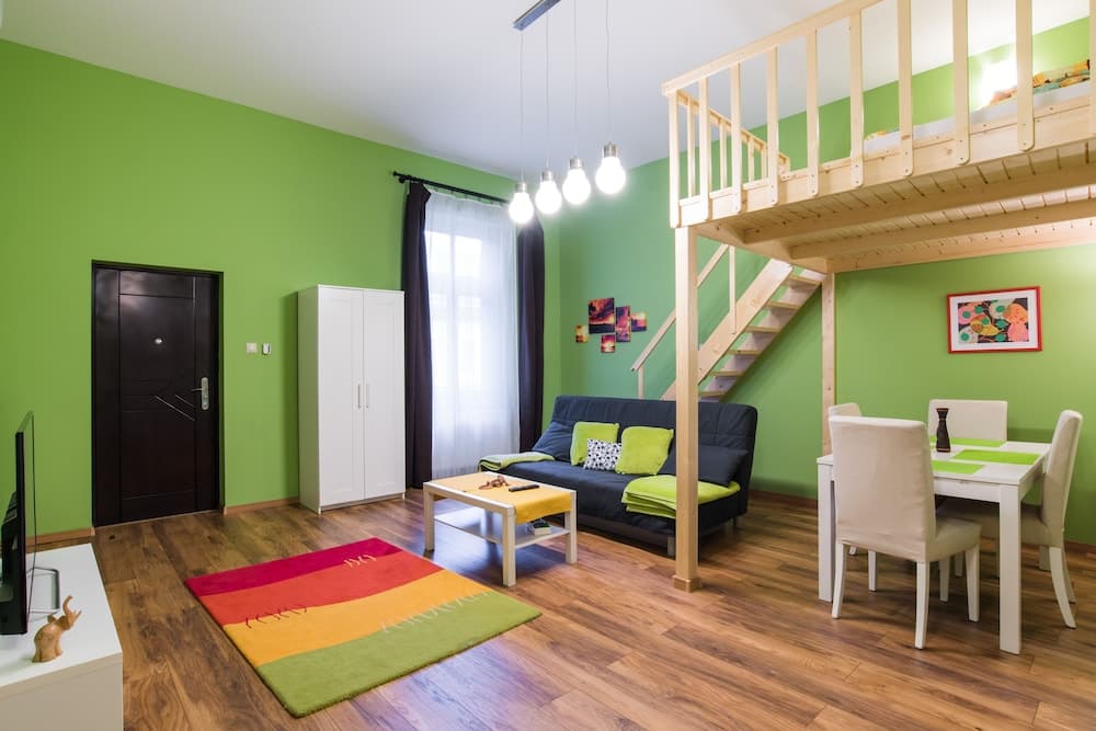 Paulay 7 Apartment II.