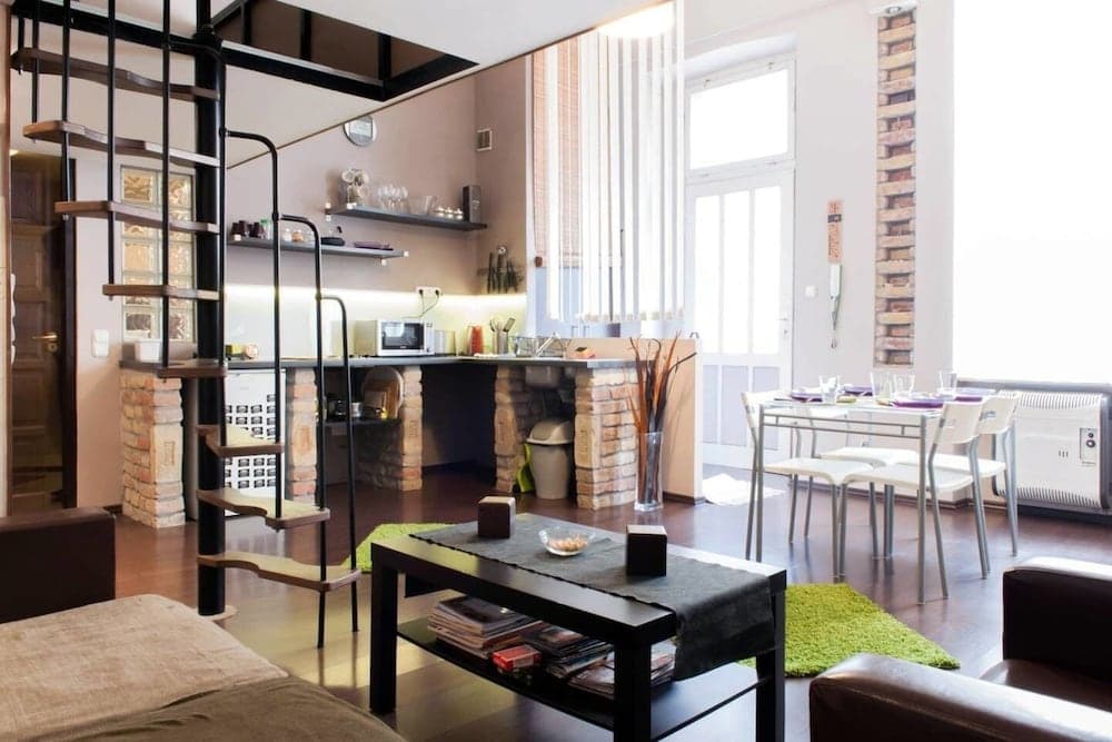 Rakoczi 60 Apartment