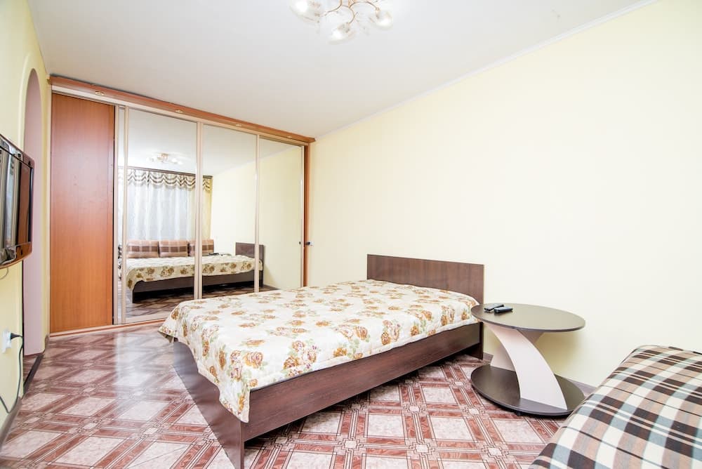 Apartment on Bestuzheva 23