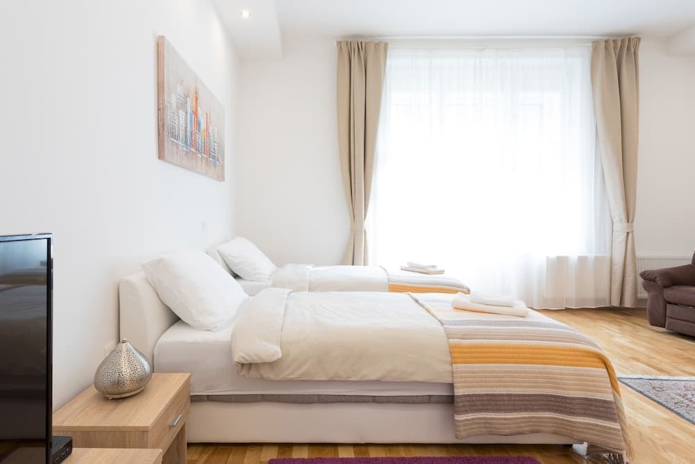 Charming and Bright Studio in Zagreb Center!