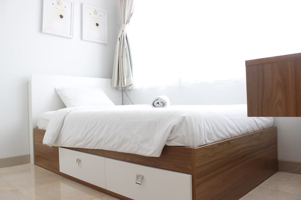 Elegant 2BR @ Dago Suites Apartment near ITB