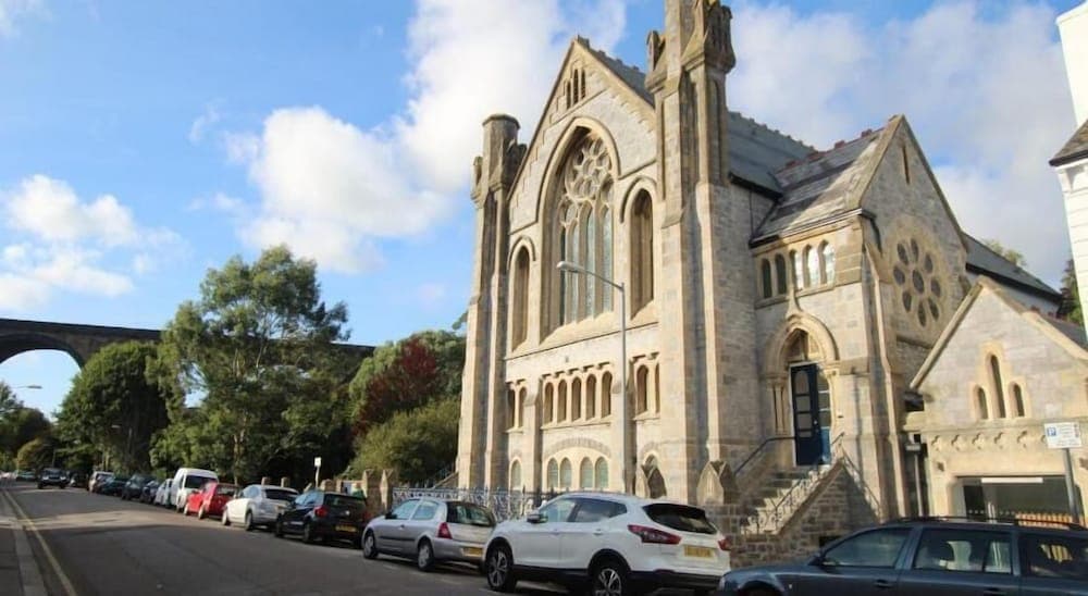 6 Rose Chapel Penthouse