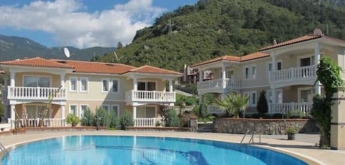 Villa TH18 by JoyLettings