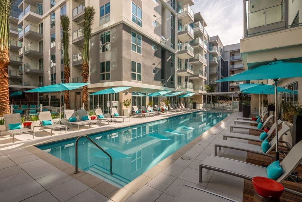 Resort Style Suites in Downtown LA