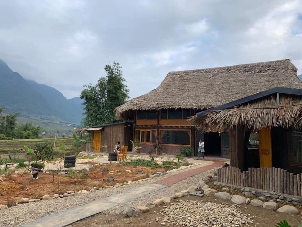 Konaklama yerinin ön cephesi