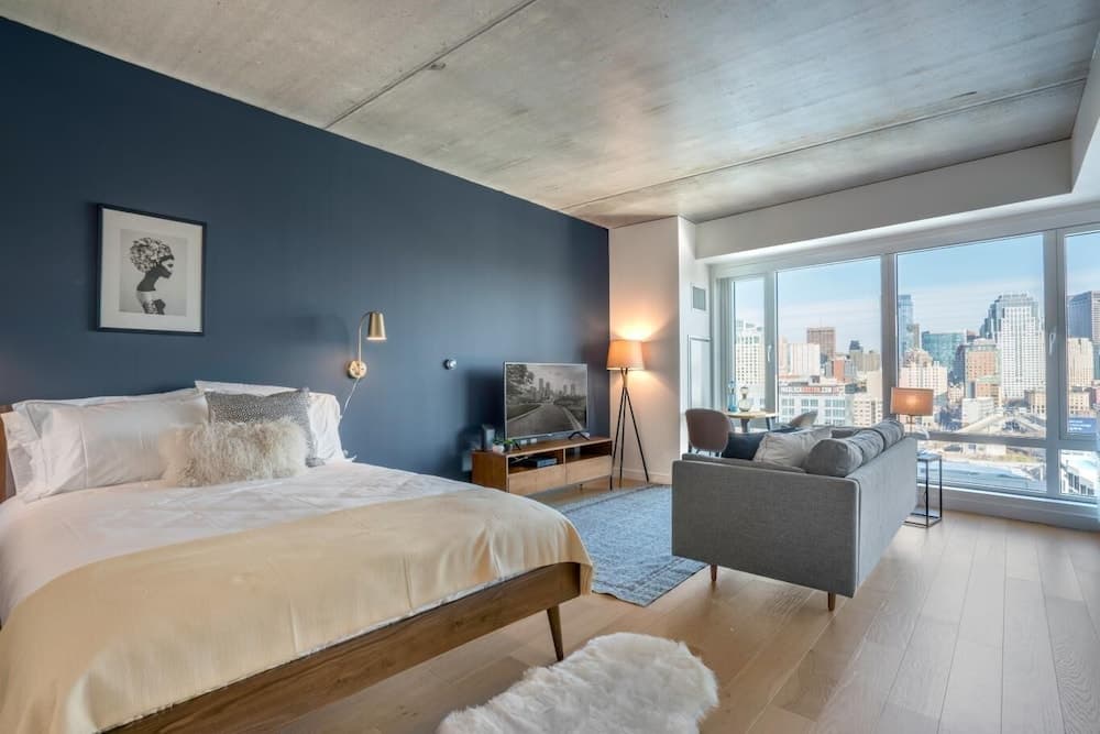 Luxurious Studio in the Seaport District