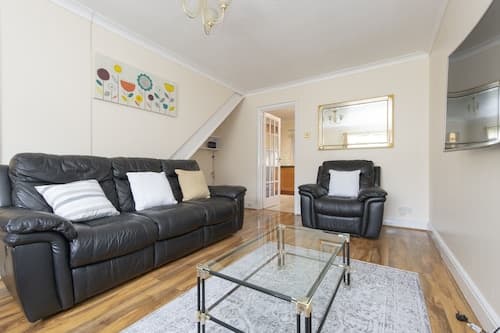 Abkat Holiday Home