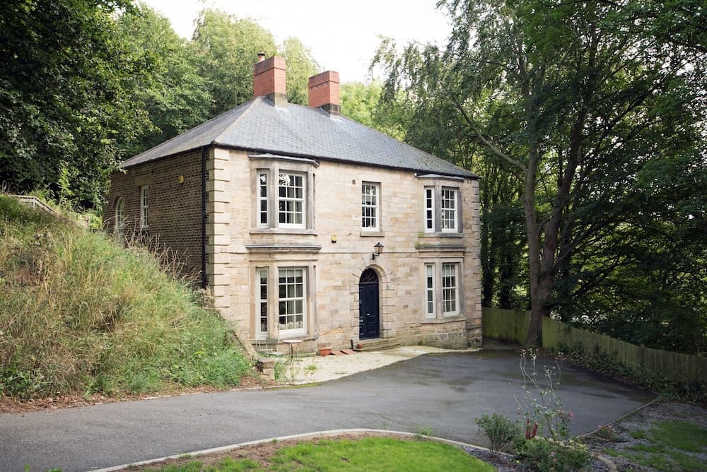 Apartment 4 The Grove