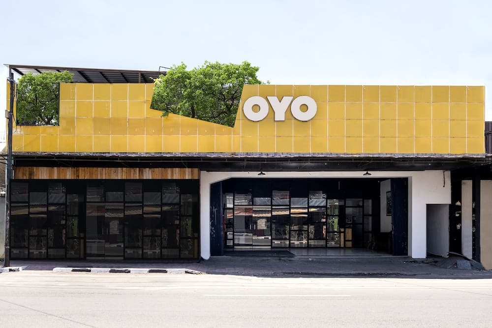 Super OYO 2041 Griya Aneka