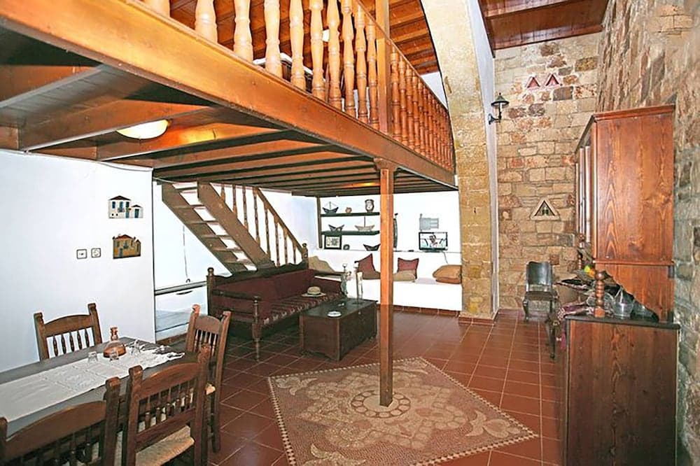 Traditional Cretan Stone House 2