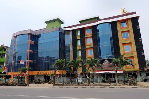 OYO 731 Hotel Matahari 1 Syariah