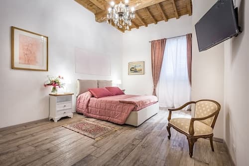 Arno Apartment B by Mmega