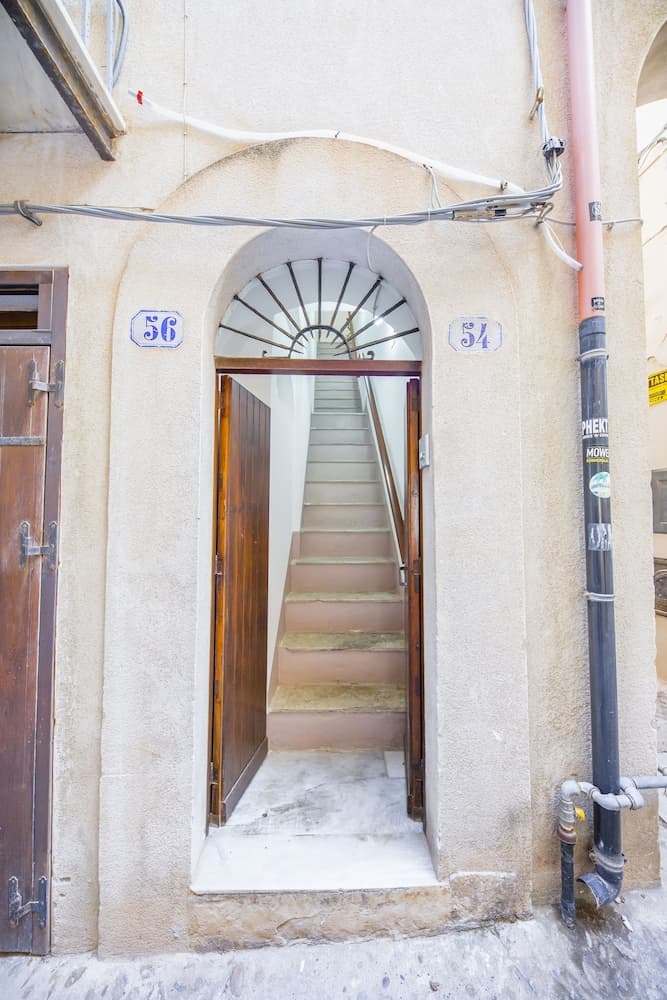 Konaklama yeri girişi