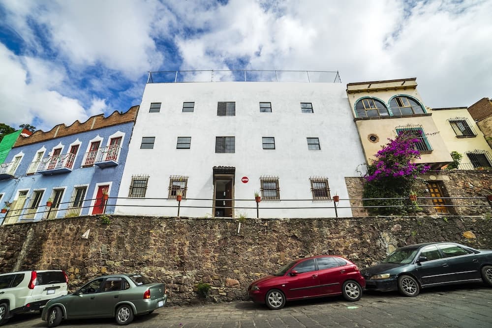 CASA BANQUETA ALTA GUANAJUATO