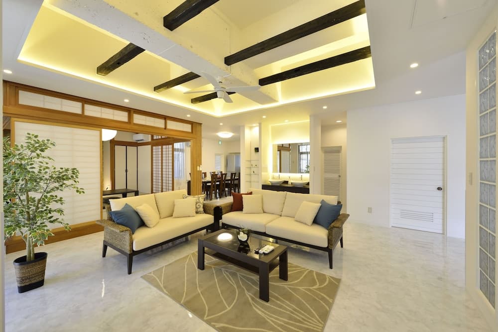 EX Kumoji Apartment
