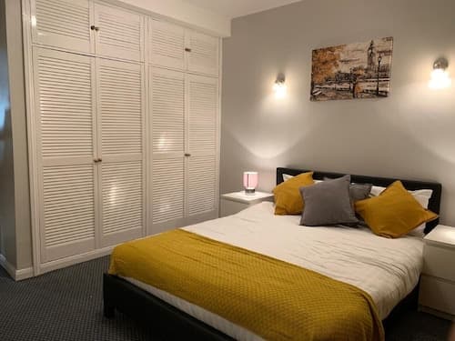 Luks Apartments