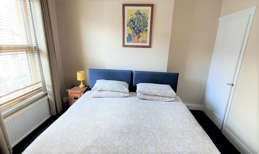 3-bedroom Victorian House With Superfast Wi-fi