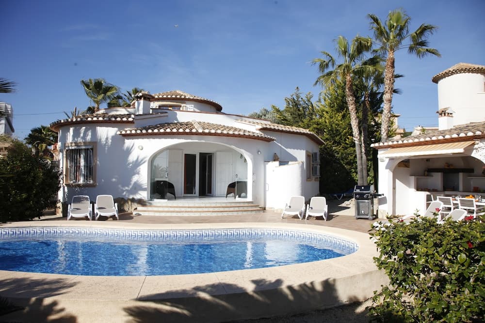 New 2019 Villa Oasis