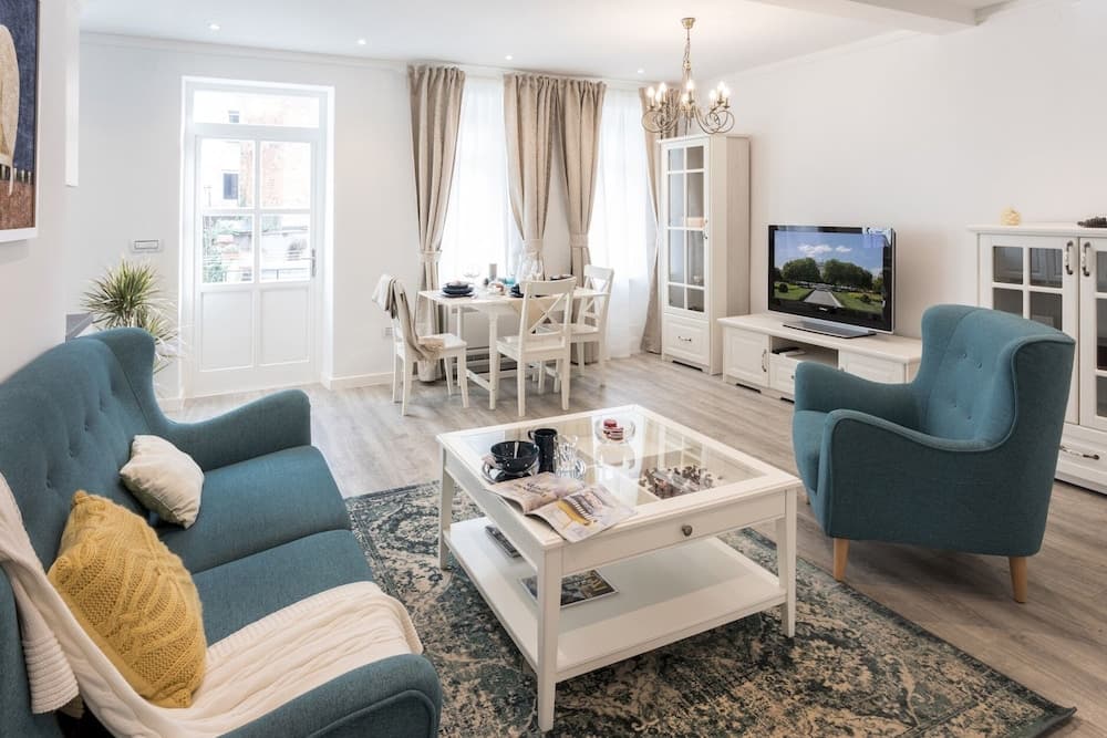 Modern 2bdr Loft in Old Town - Best Location