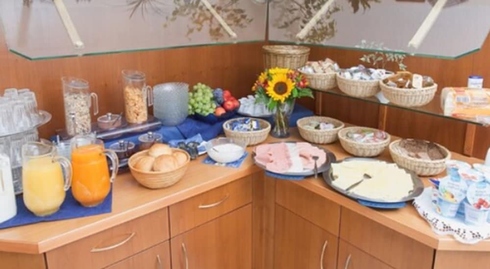 Açık büfe kahvaltı