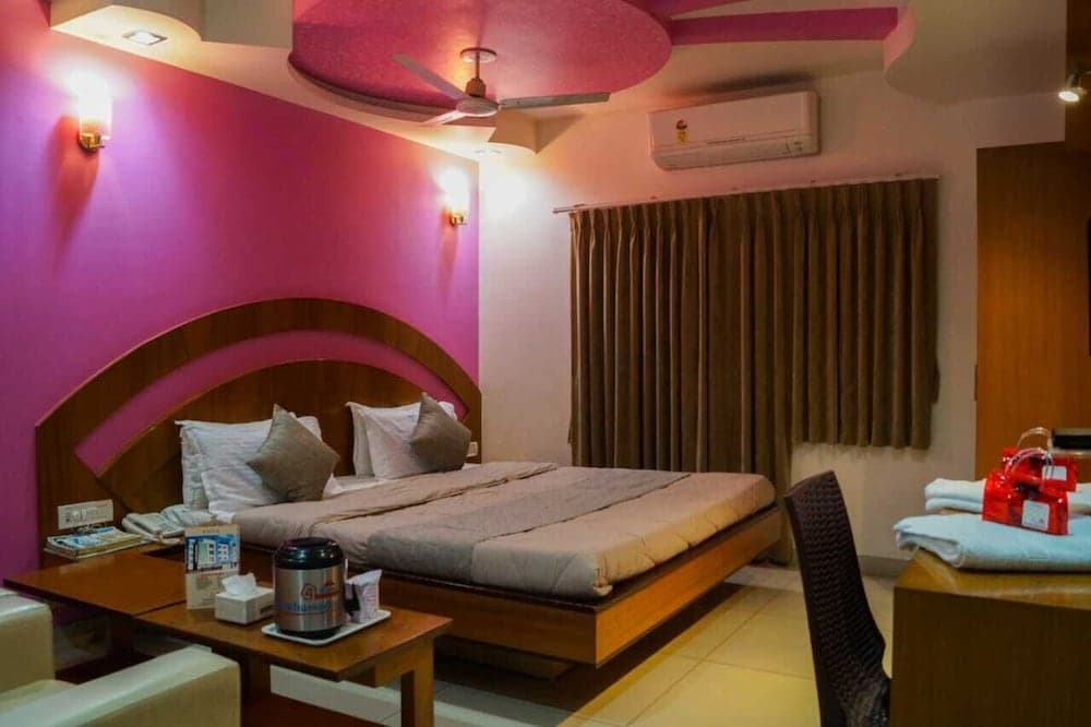 Hotel Ambassador