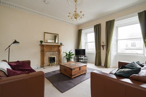 Spacious 3BR New Town Apartment