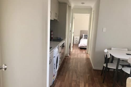 Apartment Stay Close to Surfers Paradise