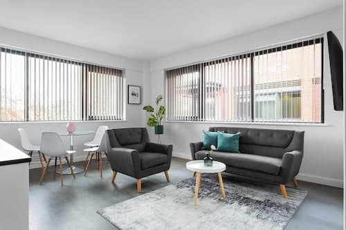 Abbott House by Viridian Apartments