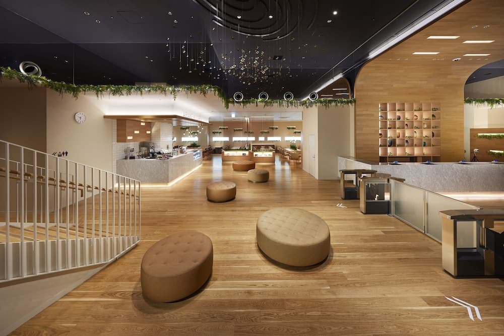 Lobi dinlenme salonu