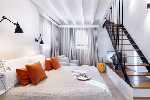 Samaritana Suites