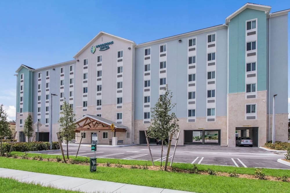 WoodSpring Suites Doral Miami Airport