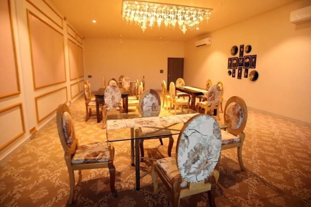 Toplantı salonu/imkânları