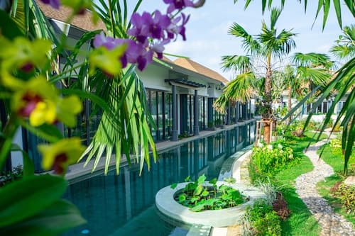 TAJH Pool Villas