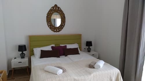 Apartments RA