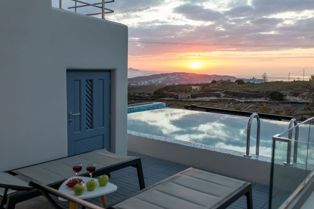 Luxe Maroussi Villas