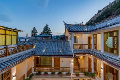 Floral Hotel · Rushuang Courtyard Lijiang