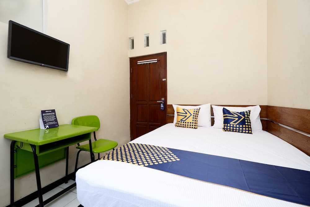 Super OYO 2209 Solo Point Guest House Syariah