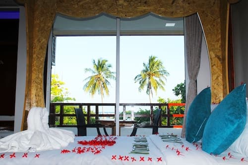 Athens View Guraidhoo
