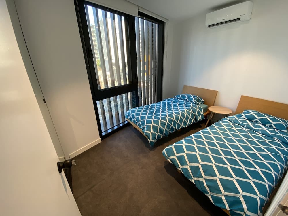 New luxury 3bedroom townhouse cityview