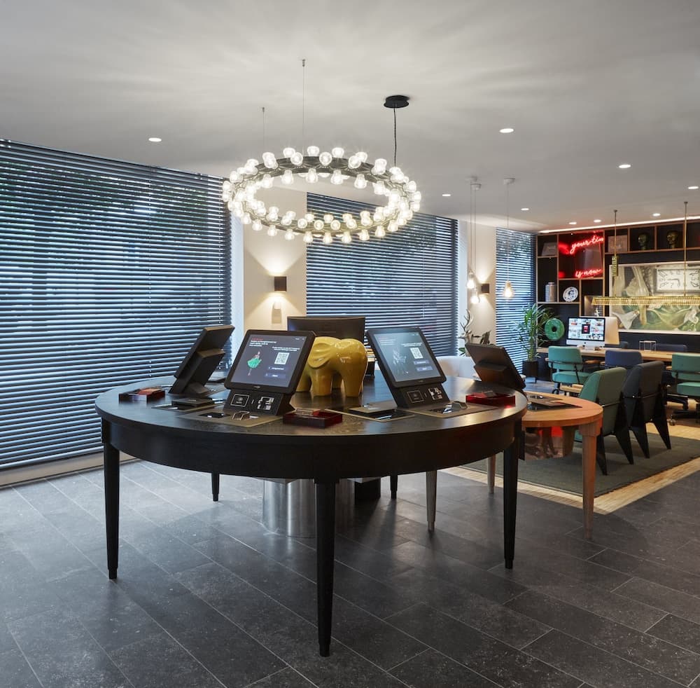 Giriş/çıkış büfesi