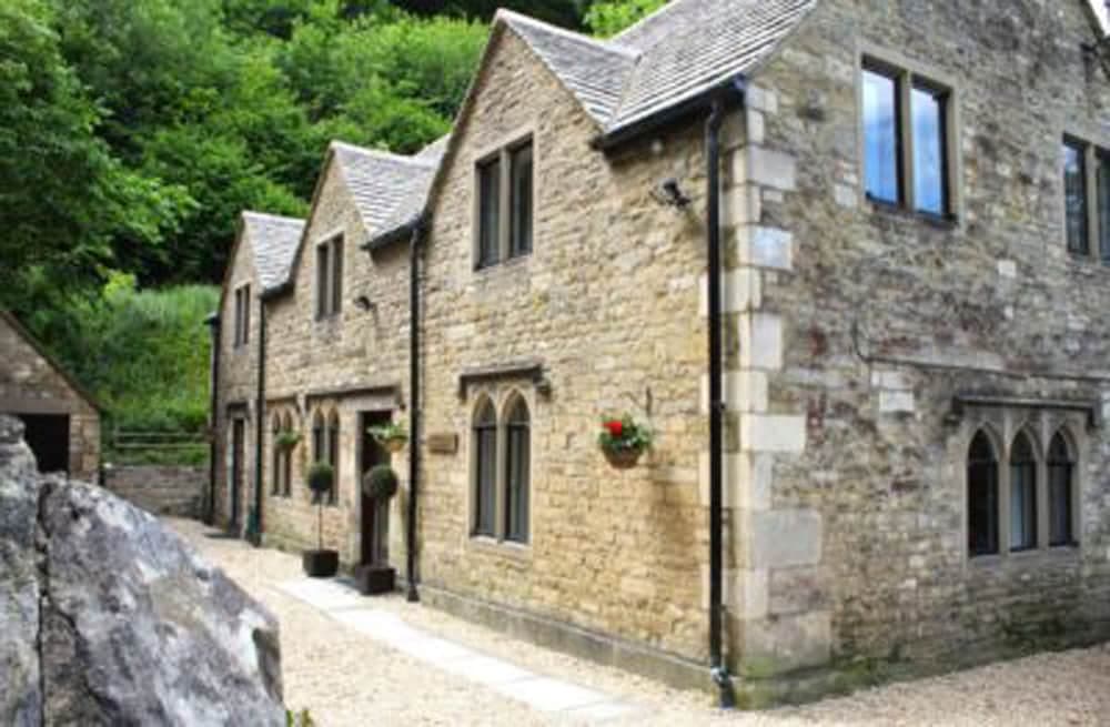 Cotswolds Valleys Accommodation Springfl