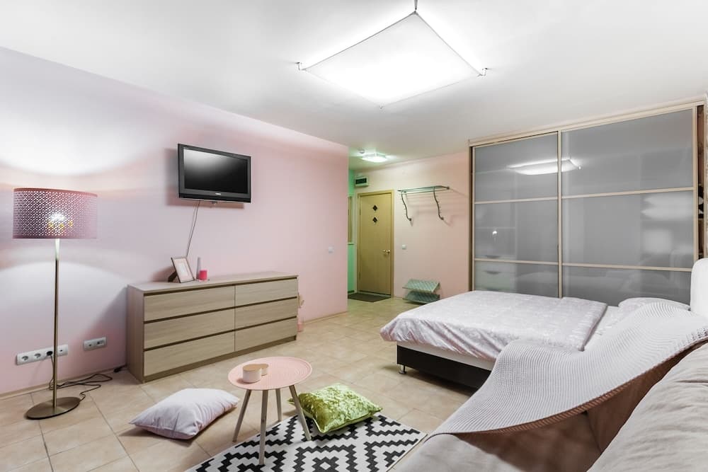 Apartment on Bolshaya Spasskaya 6-1