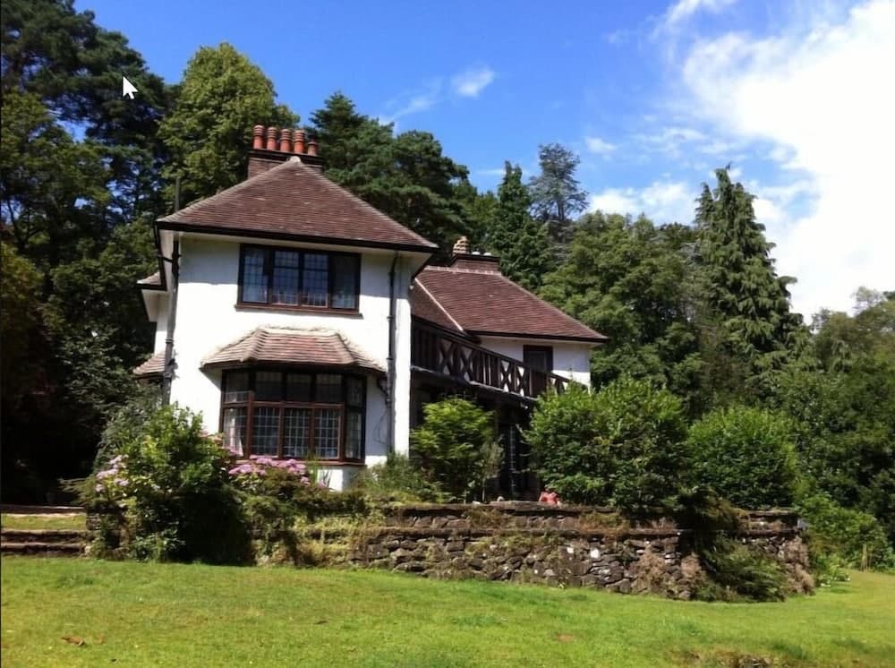 Konaklama yerinin ön cephesi