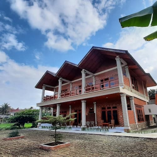 Juma Cottages