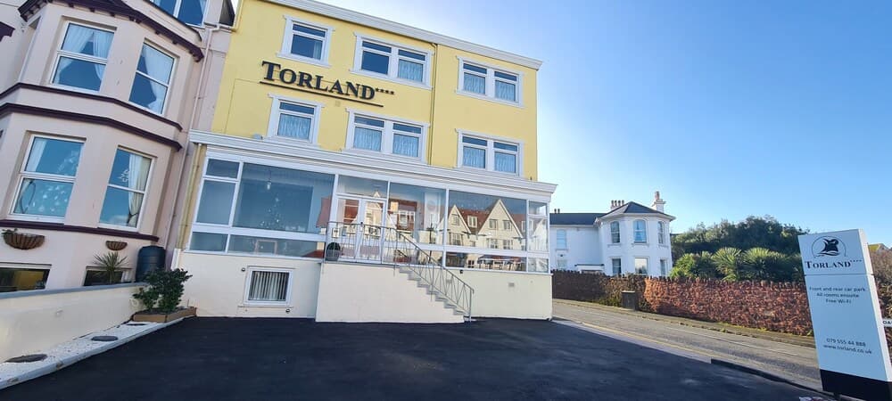 Torland Seafront Hotel