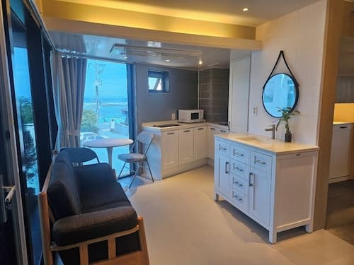 Daylight Lagomar Pension