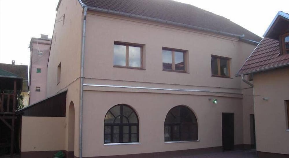 Rooms Milin Lagum