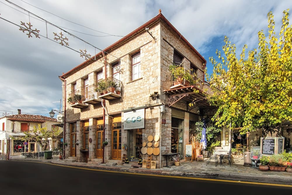 White Hills Suites & Spa